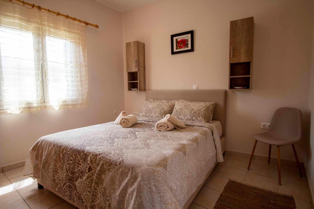 Casa Greca Vacation Home Ахарави Екстериор снимка